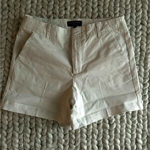 Tan Banana Republic shorts!